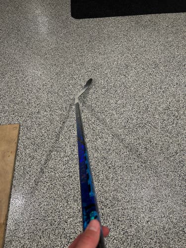 Custom Blue Senior Bauer Twitch Right Handed Hockey Stick P86 Pro Stock (New)