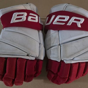 Used Bauer Vapor Hyperlite Gloves 13" Pro Stock