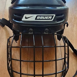 Bauer NBH1500 Adult Hockey Helmet (Used)