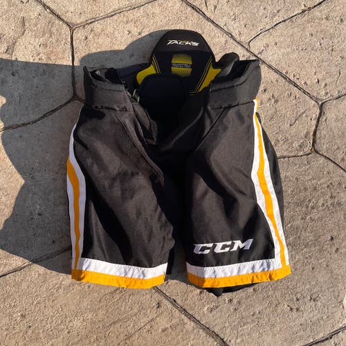 Medium CCM Super Tacks Girdle Pro Stock (Used)