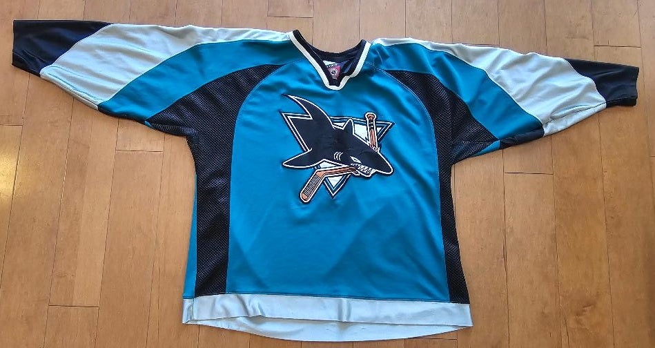 San Jose Sharks Adult Men's Jersey Size XXL (Used)
