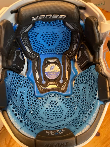 New Pro Stock Bauer My Reakt Custom NHL Hockey Helmet White Large