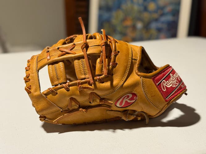 2010 First Base LH Rawlings Heart of the Hide Baseball Glove 13" (Used)