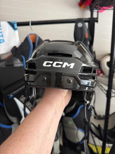 Large CCM Tacks 720 Helmet (Used)
