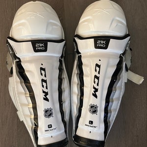 Senior CCM 21K Pro 15" Shin Pads (New)