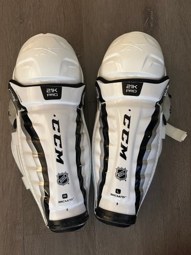 Senior CCM 21K Pro 15" Shin Pads (New)