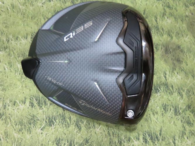 MINT * Taylormade QI35 MAX 12* Driver Head