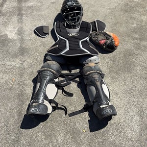 Rawlings Catcher's set (Used)