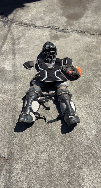 Rawlings Catcher's set (Used)