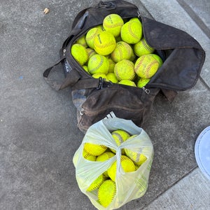 Softball (Used) 78 softballs