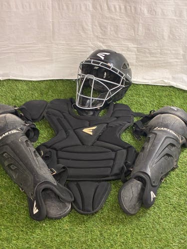 Youth Easton Black Magic Catcher's Set (Used)