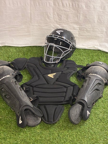 Youth Easton Black Magic Catcher's Set (Used)