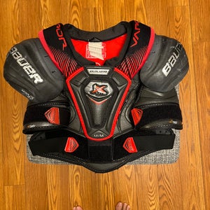 Medium Junior Bauer Vapor 1X Lite Shoulder Pads (Used)