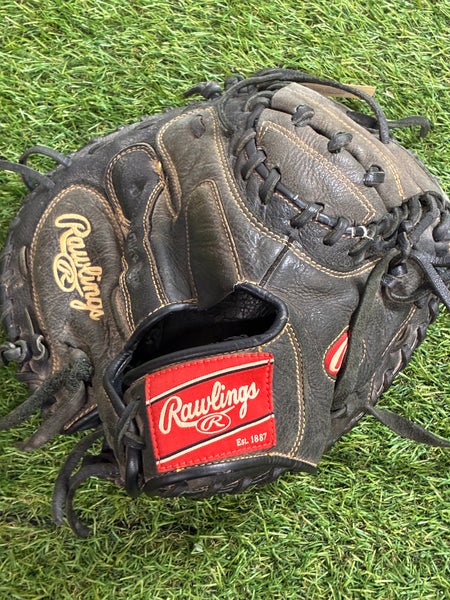 Black Rawlings Renegade RH Catcher's Baseball Glove 32" (Used)