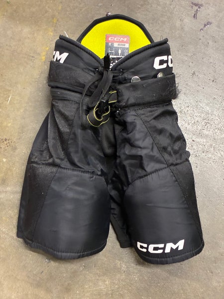 Black Youth Medium CCM Tacks AS-V Pro Hockey Pants (Used)