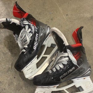 Junior Bauer Vapor X5 Pro Hockey Skates Size 1 (Used)