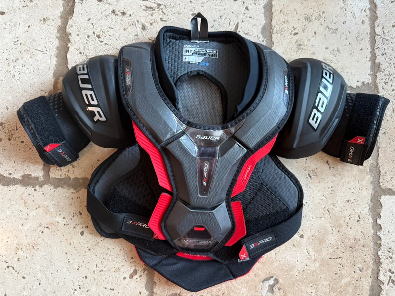 Intermediate Bauer Vapor 3X Pro Shoulder Pads