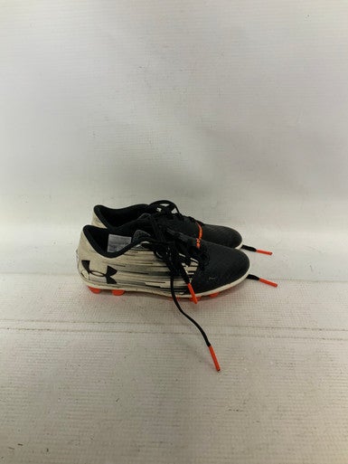 Used Under Armour Soccer Cleats Black Youth 11.0 11823-S000033677
