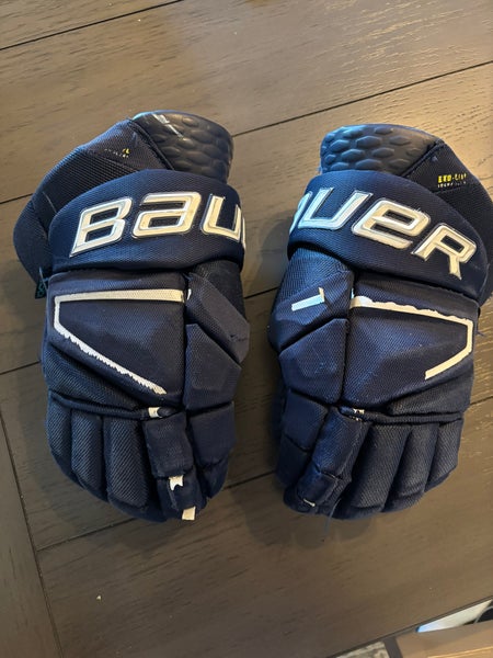 Bauer Vapor Hyperlite Gloves 14" (Used)