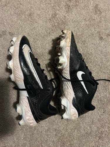 Black Men's Size M 10.0 (W 11.0) Youth Nike React Low Top Molded Cleats (Used)
