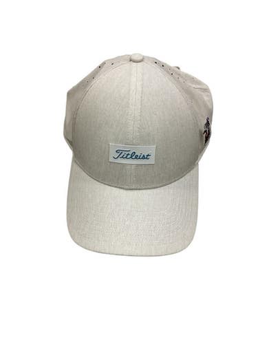 Used Titleist WHITE HAT Golf Accessory 11884-S000051235