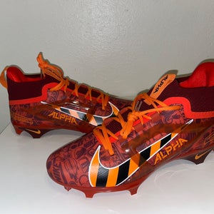 Men's Size M 12.5 (W 13.5) Nike Nike Alpha Menace Elite Mid Top Molded Cleats (New)