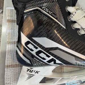 Sam Carrick - 2024 CCM AS-V Pro Hockey Skates Wide Width Pro Stock 8.5 (Used)