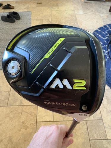 Men's 2017 TaylorMade M2 Right Handed Driver Fujikara XL8 Pro56 Stiff Flex 9.5 Loft (Used)