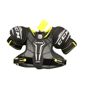 Used CCM 9550 Junior Shoulder Pads MD 11613-S000166298