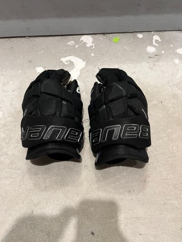 Bauer Supreme Mach Gloves 14" (Used)