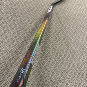 Senior CCM JetSpeed FT8 Pro Right Handed Hockey Stick P29 (New) 75 Flex