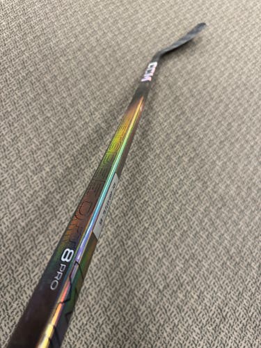 Senior CCM JetSpeed FT8 Pro Right Handed Hockey Stick P29 (New) 75 Flex