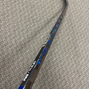 Senior Blue Bauer Nexus Tracer Right Handed Hockey Stick P28 (New) 77 Flex