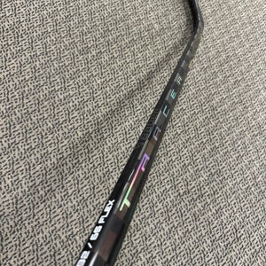 Intermediate Bauer Nexus Tracer Right Handed Hockey Stick P92 (New) 65 Flex