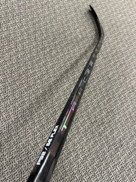 Intermediate Bauer Nexus Tracer Right Handed Hockey Stick P92 (New) 65 Flex