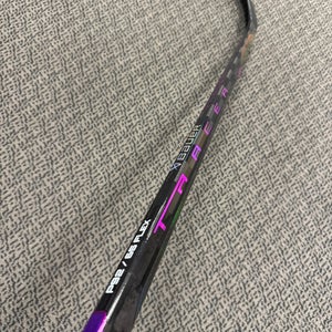 Intermediate Purple Bauer Nexus Tracer Right Handed Hockey Stick P92 (New)