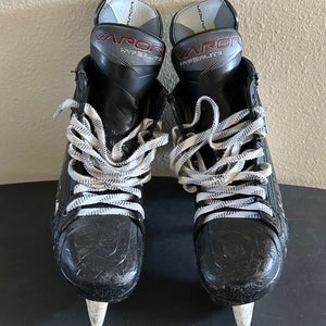 2023 Bauer Vapor Hyperlite 2 Hockey Skates Regular Width 8.5 (Used)