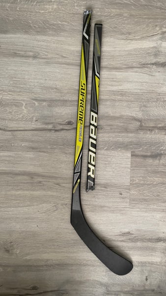 Broken Junior Bauer Supreme Rouge Right Handed Hockey Stick P92 (Used)