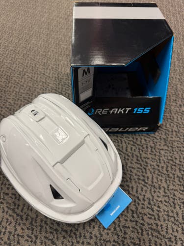 Medium Bauer Re-Akt 155 Helmet (New) White