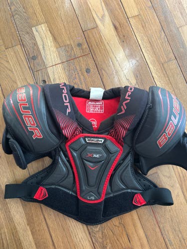 Large Junior Bauer Vapor Shift Pro Shoulder Pads (Used)