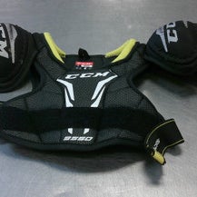 Used CCM 9550 Youth Shoulder Pads MD 11339-S000193477