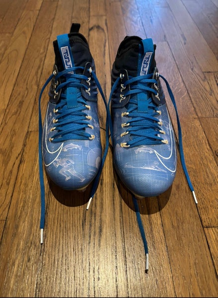Blue Men's Size M 10.5 (W 11.5) Adult Nike Trout High Top Metal (Used)