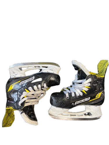 Used Bauer Junior Hockey Skate Junior 01.5 11472-S000142916