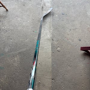 Senior CCM Vizion Right Handed Hockey Stick P28 Pro Stock (New)
