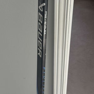 Senior Bauer Vapor FlyLite Left Hand Hockey Stick P92 (Used)