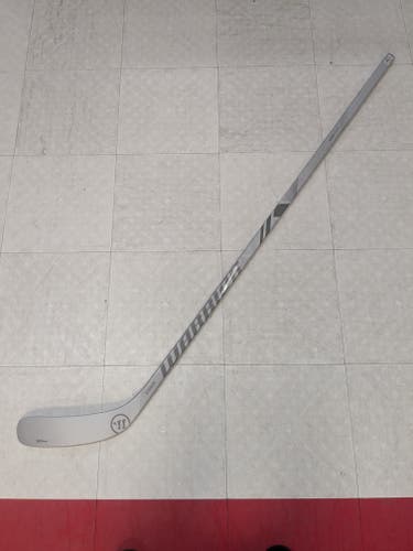 Junior Warrior Alpha LX2 PRO Left Hand Hockey Stick, W88 curve, 50 flex (New)