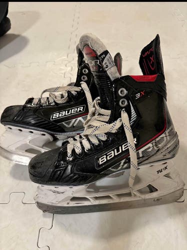 2023 Bauer Vapor 3X Hockey Skates 6.5 (Used)