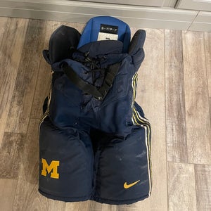Michigan Hockey Small Senior Bauer Hockey Pants (Used)