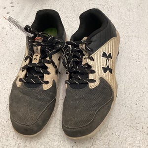 Used Under Armour LEADOFF BB/SB Cleats Black Junior 05.5 11443-S000197107