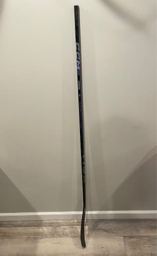Senior CCM RibCor Trigger 9 Pro Right Handed Hockey Stick P28M Pro Stock (Used)